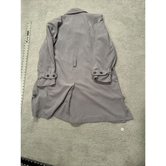 London Fog Size 8 Mid Length Grey Trench Coat W/Buttons. Lightweight Stylish! - Picture 7 of 7
